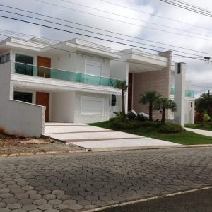 Guarda-corpo com aço inox e vidro